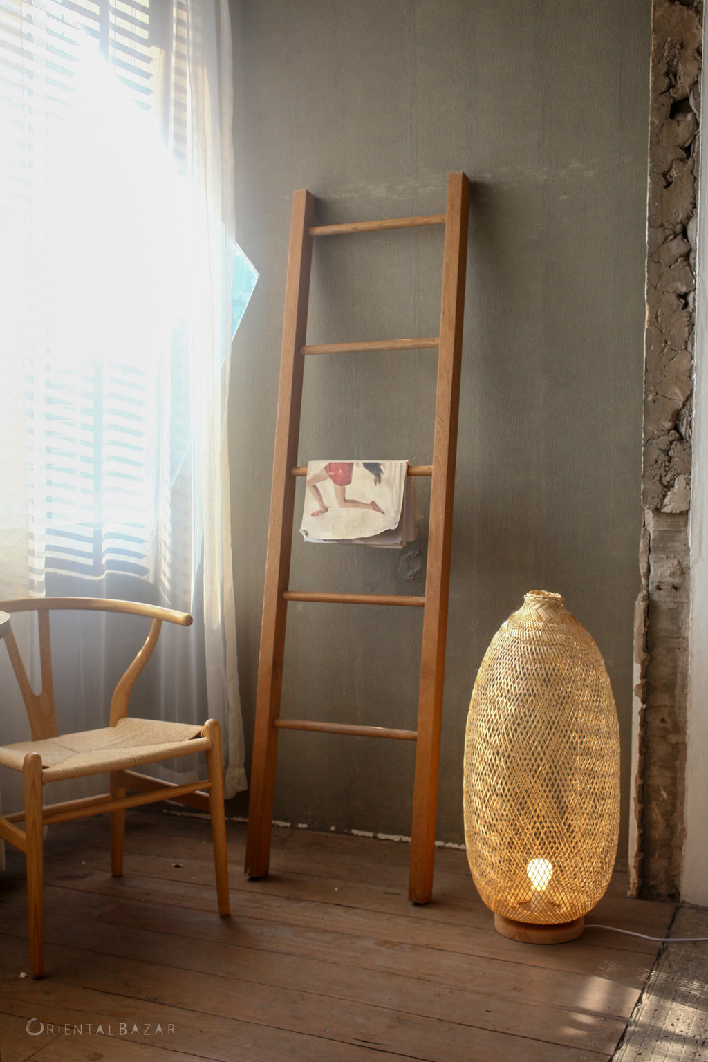 Flexible Bamboo Floor Lamp, Natural Color - FL05
